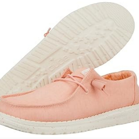 Hey Dude Shoes - ♾️♡HeyDude "Wendy" linen shoes
